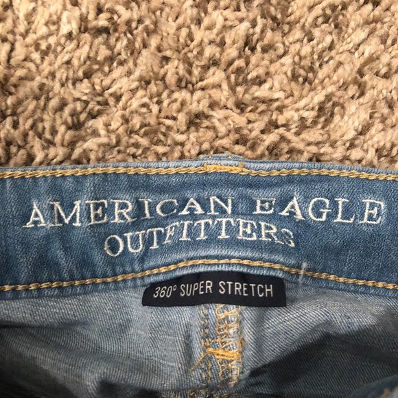 American Eagle light wash hi-rise jeggings - Picture 3 of 5